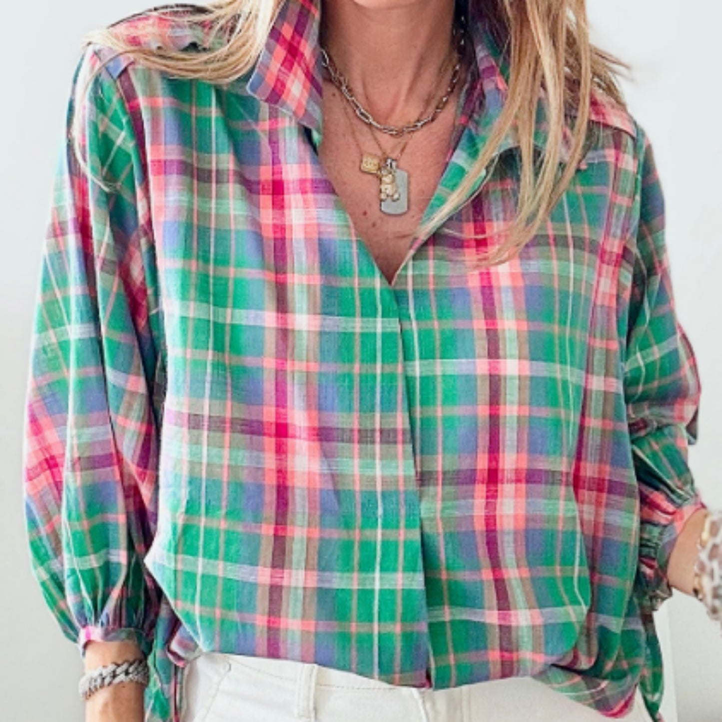 Green Checkered Sleeveless Shirt With Loose Collar