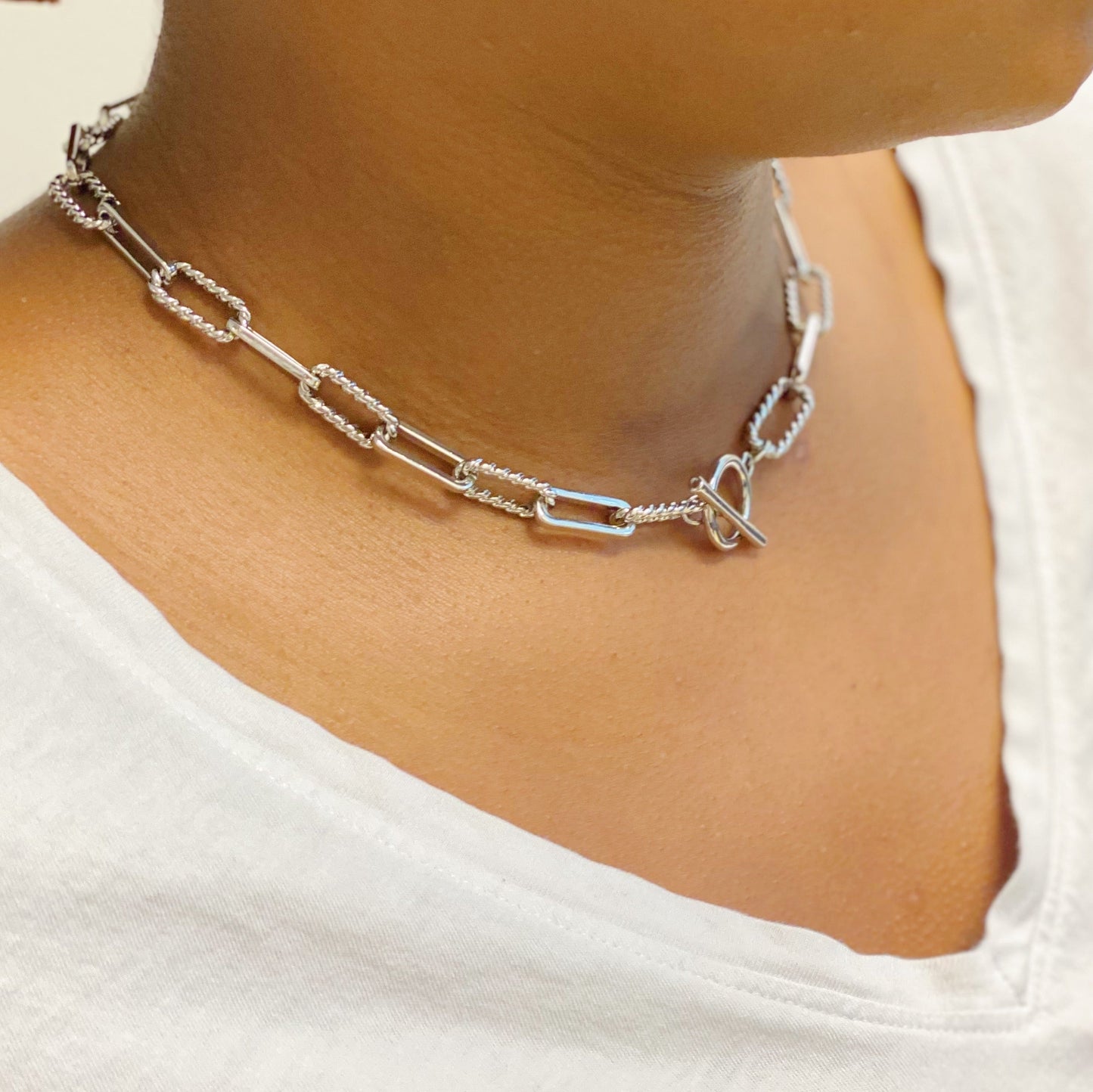 Toggle Chain Link Necklace by Ellisonyoung.com
