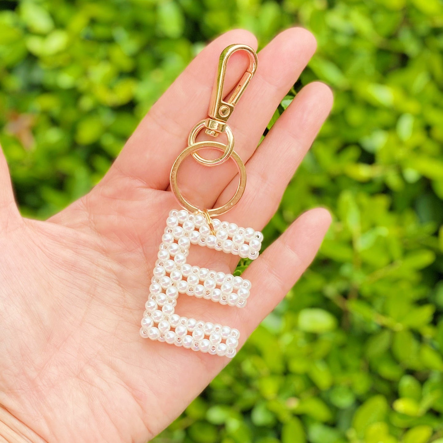 Hand Knitted Retro Pearl Initial Key Chain by Ellisonyoung.com
