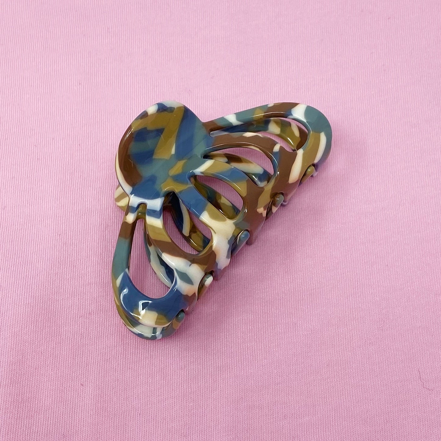 Harper Hair Claw by Ellisonyoung.com