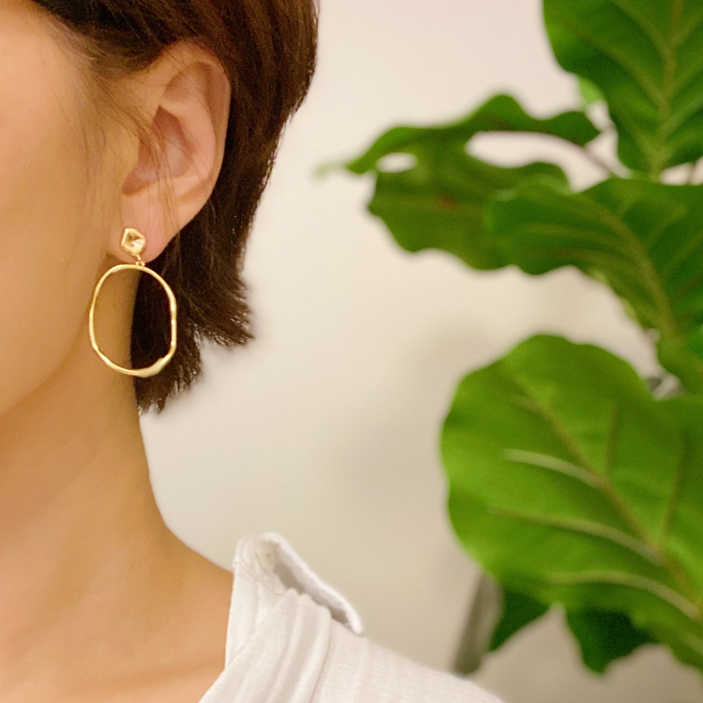Modern Molten Oval Drop Earrings by Ellisonyoung.com