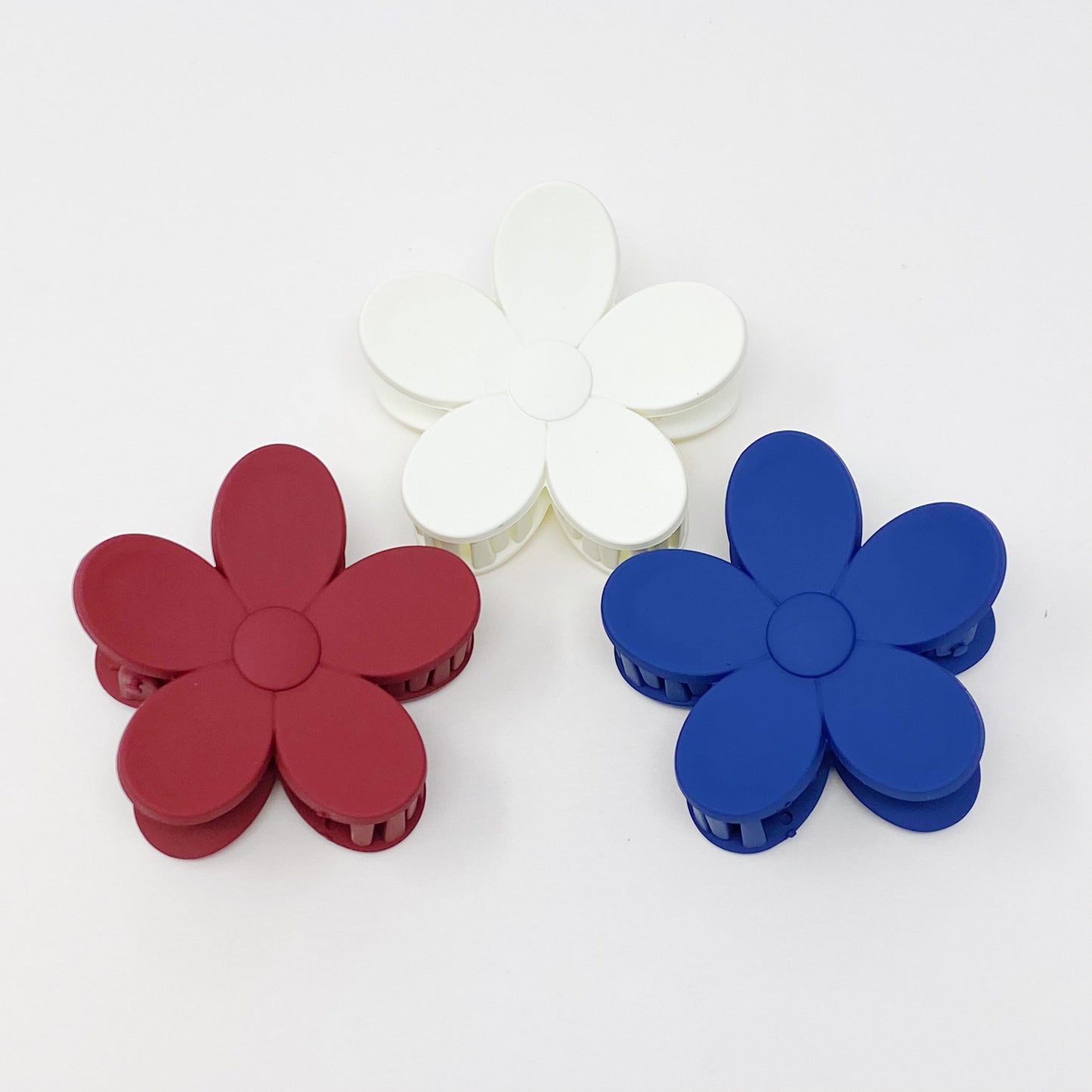 Smaller Daisy Days Hair Claw Set Of 3 by Ellisonyoung.com
