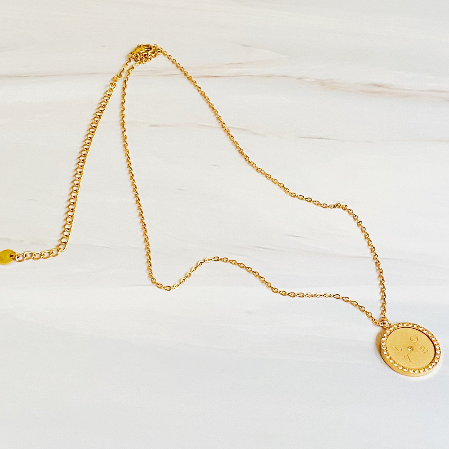 Loveholic Round Pendant Necklace by Ellisonyoung.com