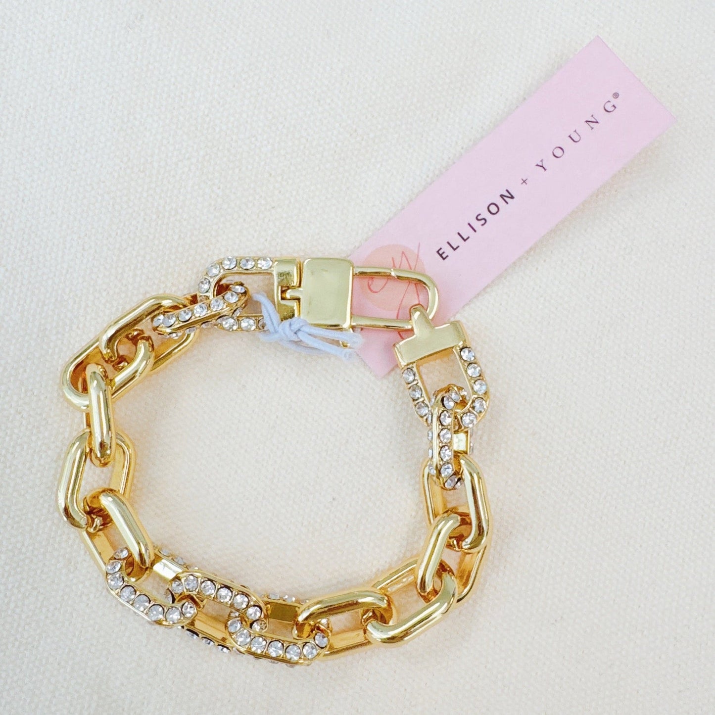Chic-And-Sparkle-Chain-Bracelet-1