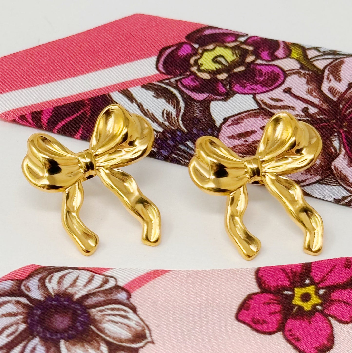 Gold Molten Ribbon Earrings by Ellisonyoung.com
