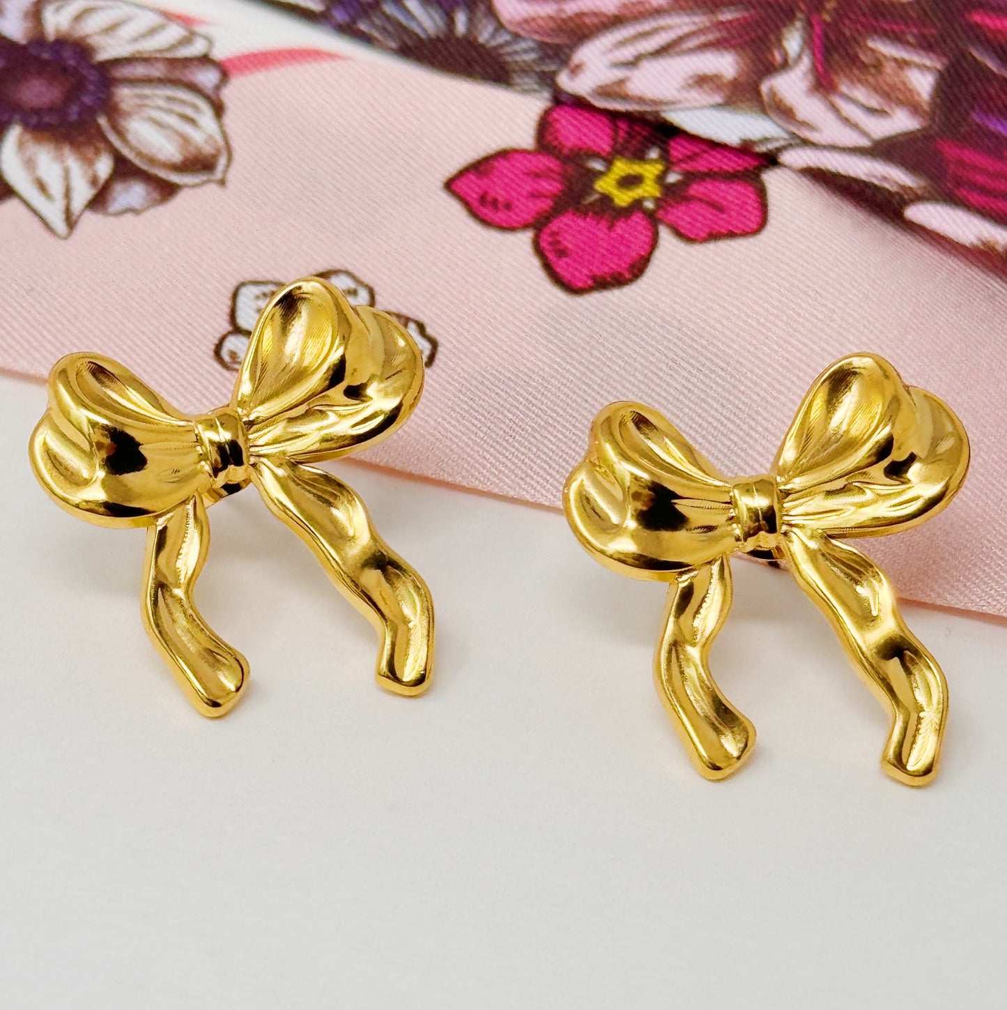 Gold Molten Ribbon Earrings by Ellisonyoung.com