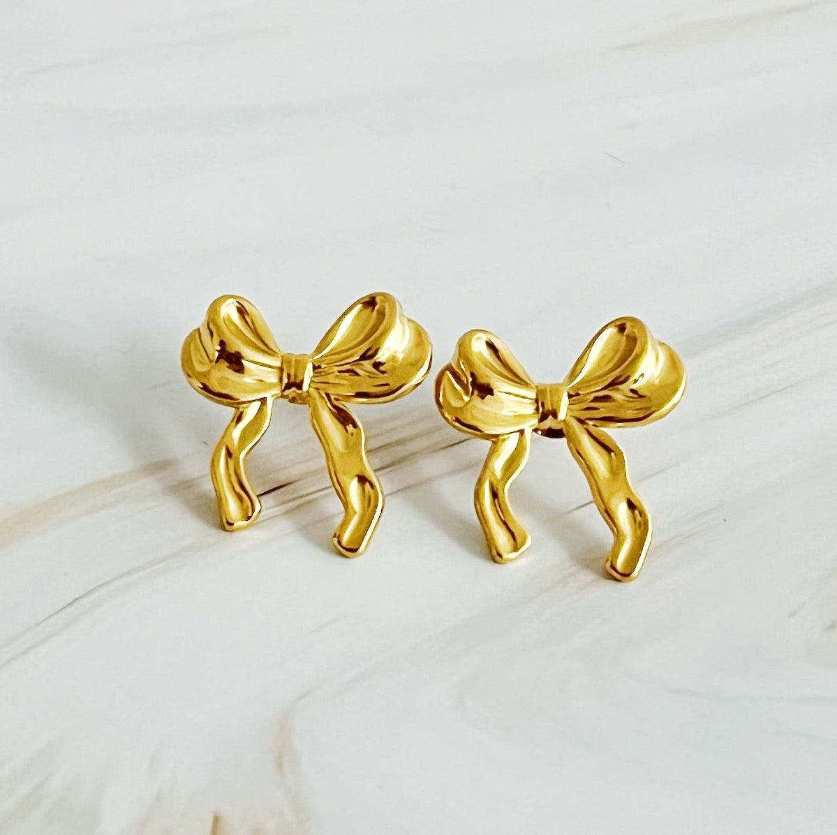 Gold Molten Ribbon Earrings by Ellisonyoung.com