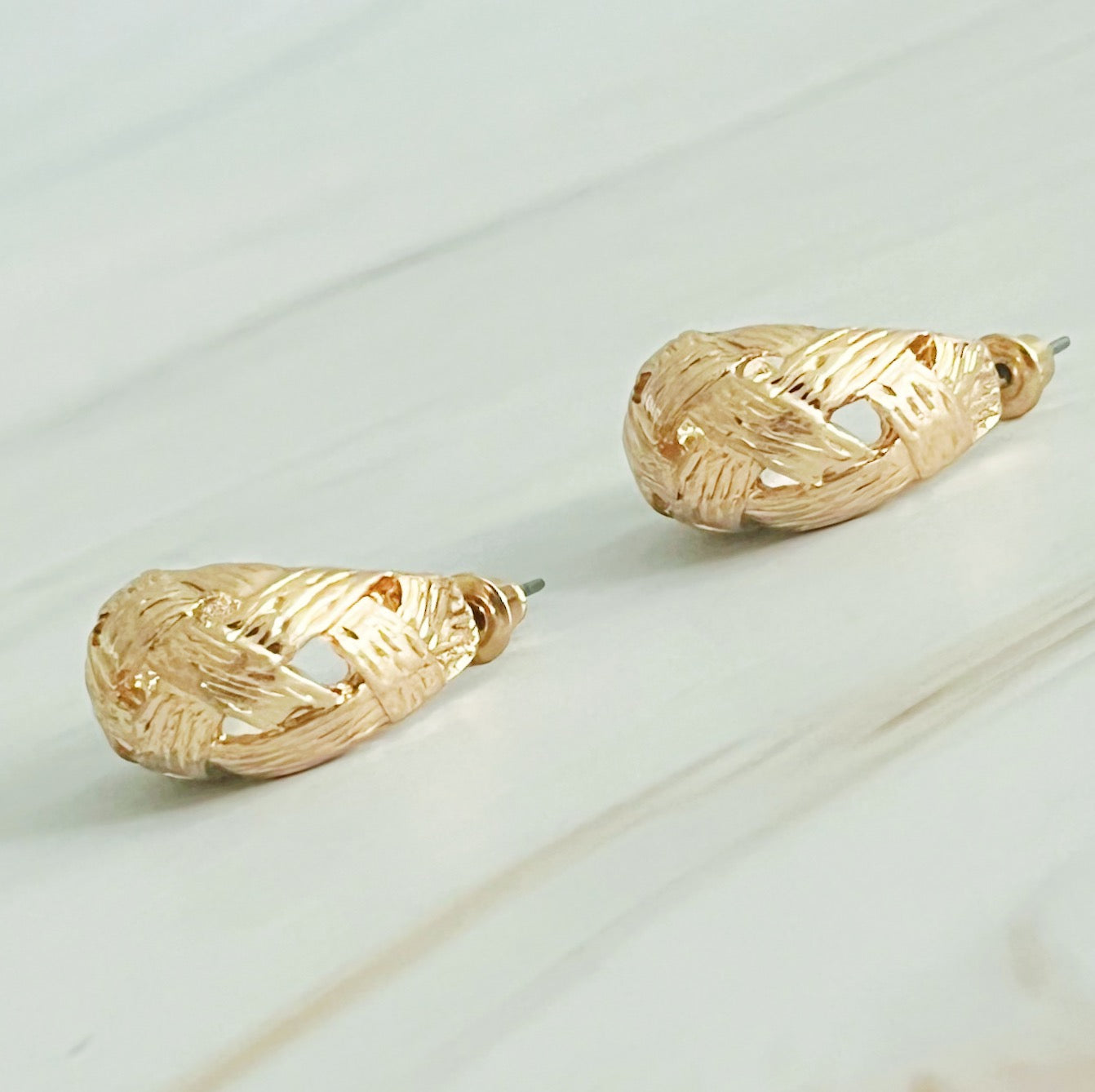 Knit Textured Hoop Earrings by Ellisonyoung.com