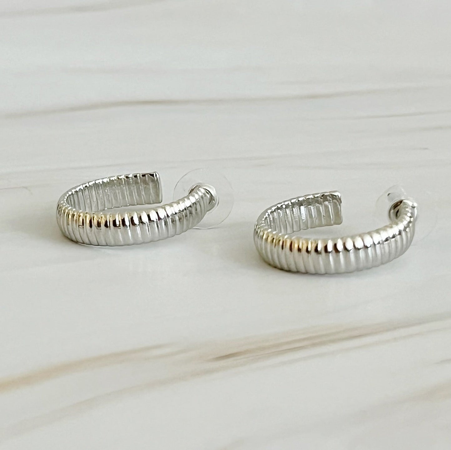Small Lux Cabled Golden Hoop Earrings by Ellisonyoung.com