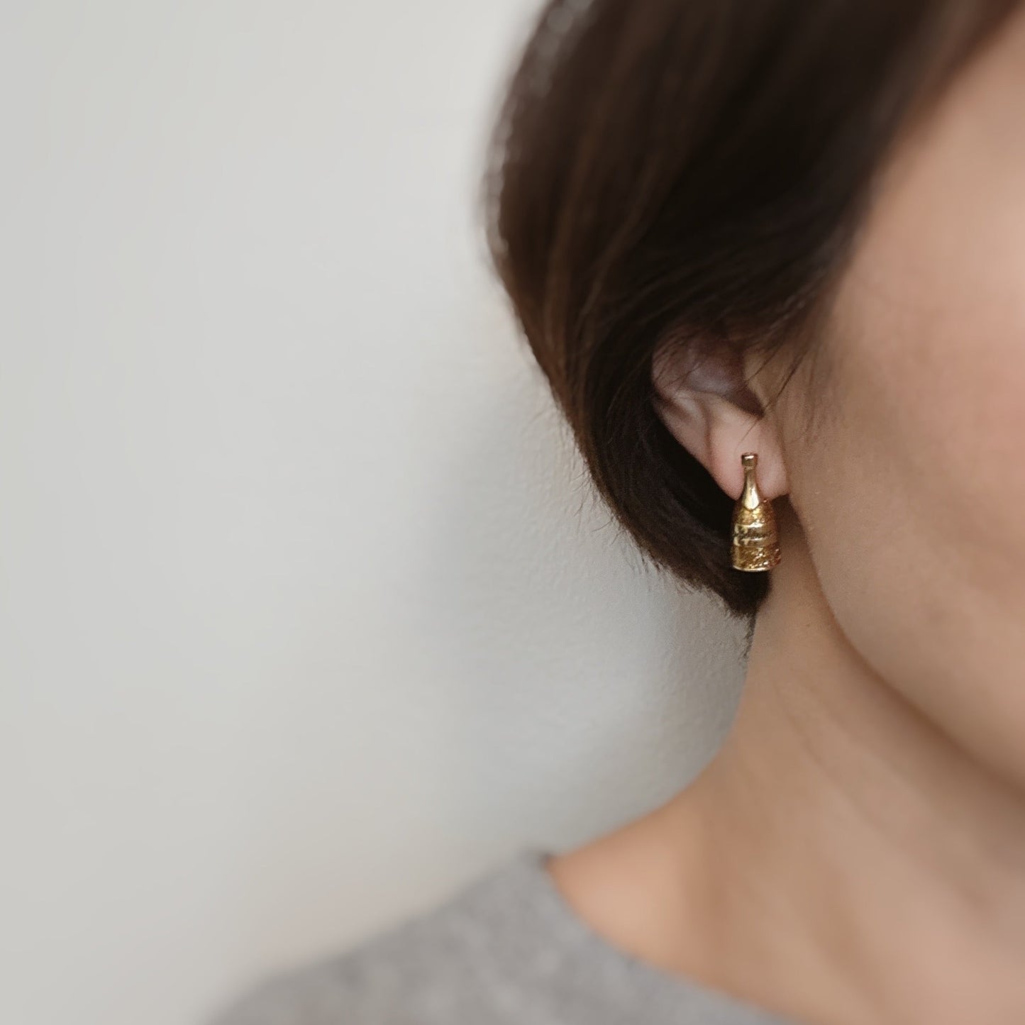 Pop The Shimmer Stud Earrings by Ellisonyoung.com