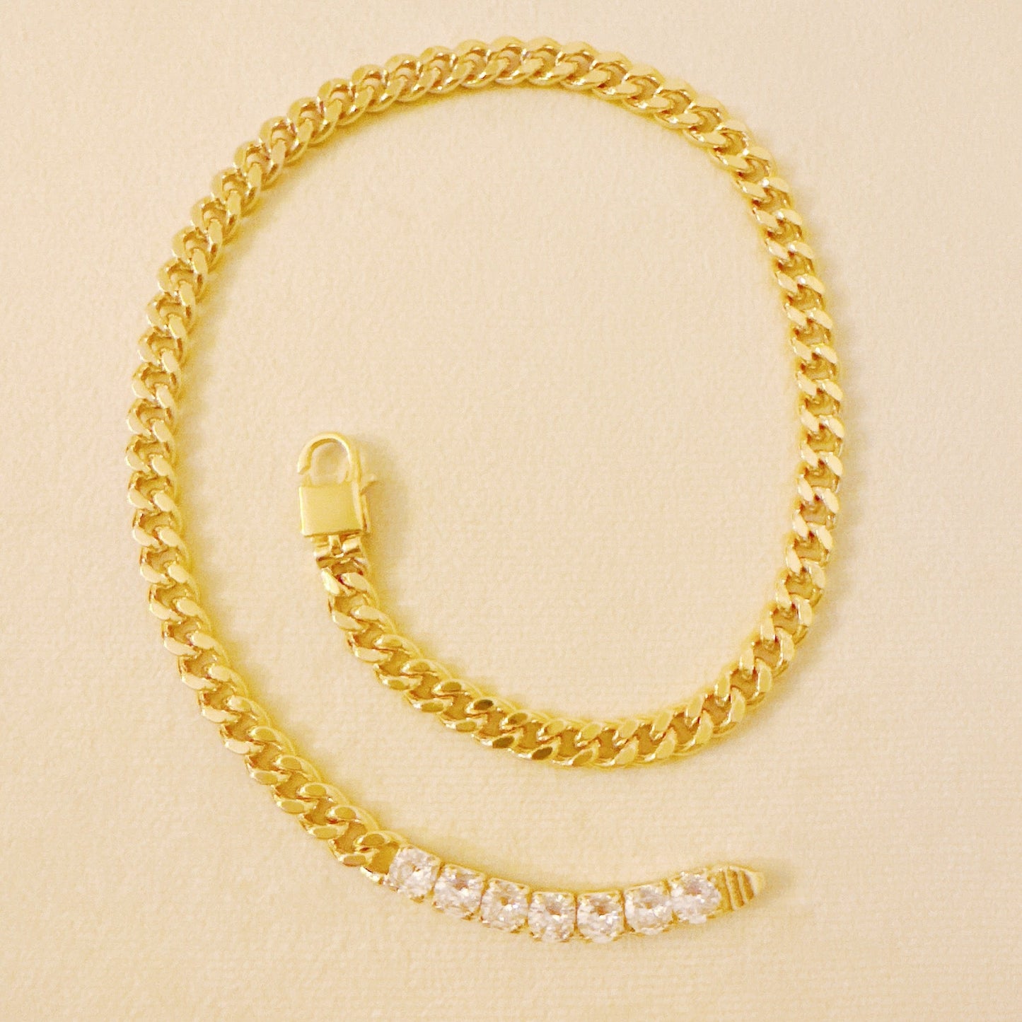City Glam Chain Necklace by Ellisonyoung.com