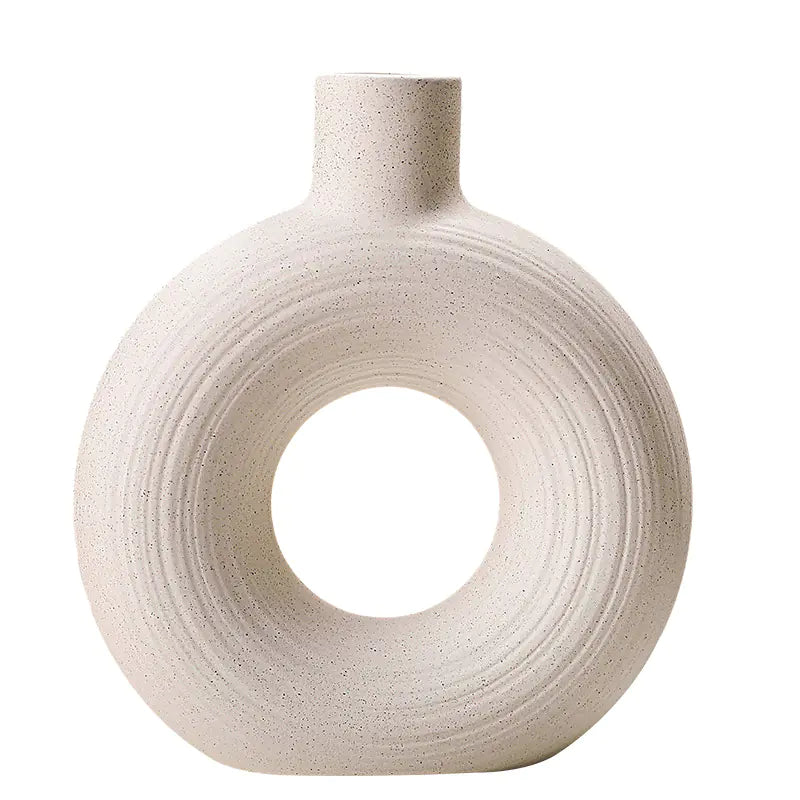 Elegant Ceramic Vase for Home Decor - Nordic Design