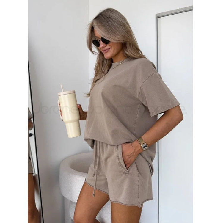 Solid Color Casual Sweatshirt Outfit