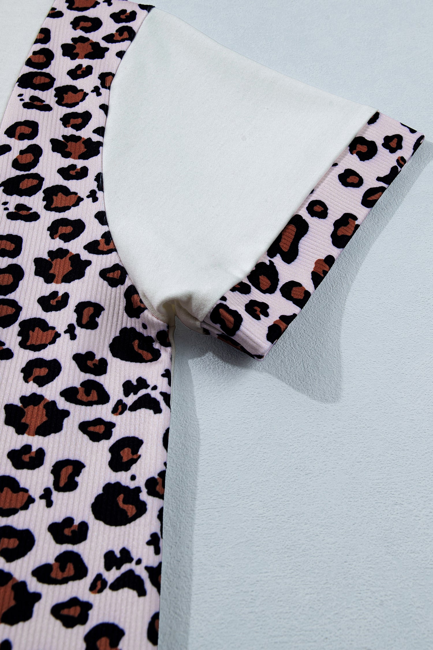 White Ribbed Leopard Patchwork Uneven Hem T Shirt