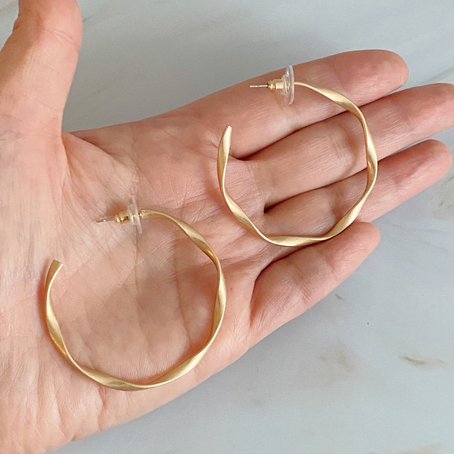 Gentle Wave Sleek Hoop Earrings by Ellisonyoung.com