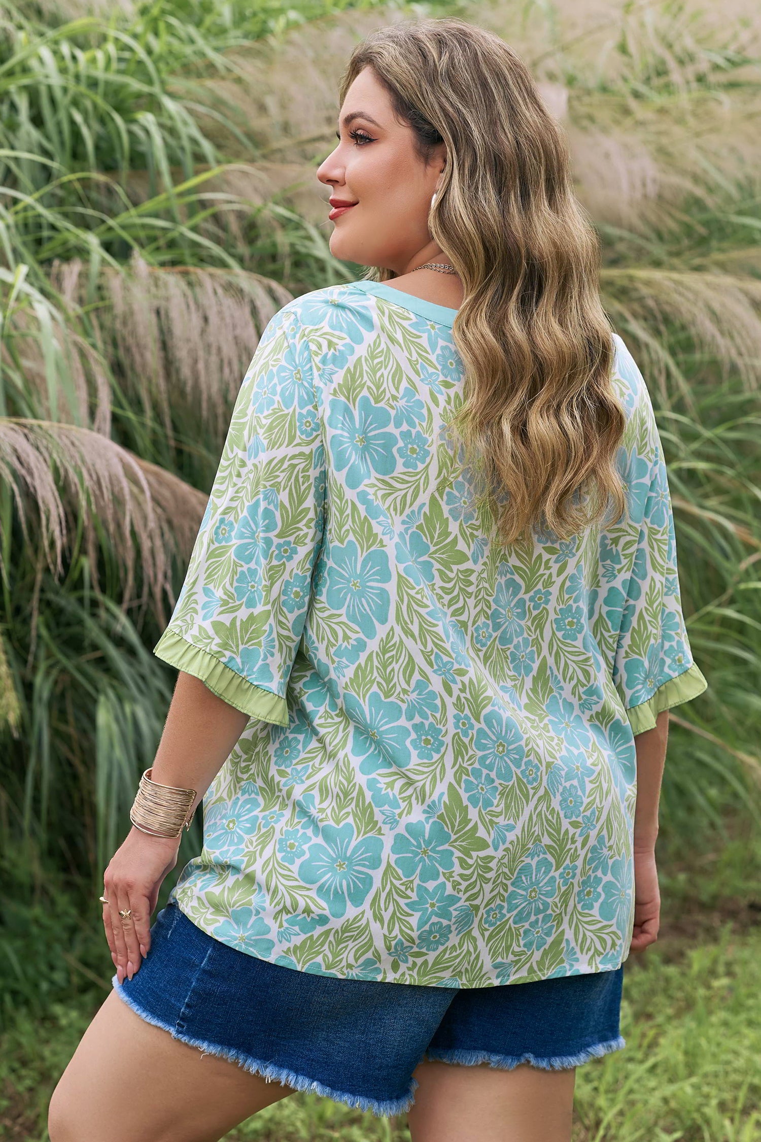 Sky Blue Plus Size Floral Print Frilled Color Block Trim Short Sleeve Blouse