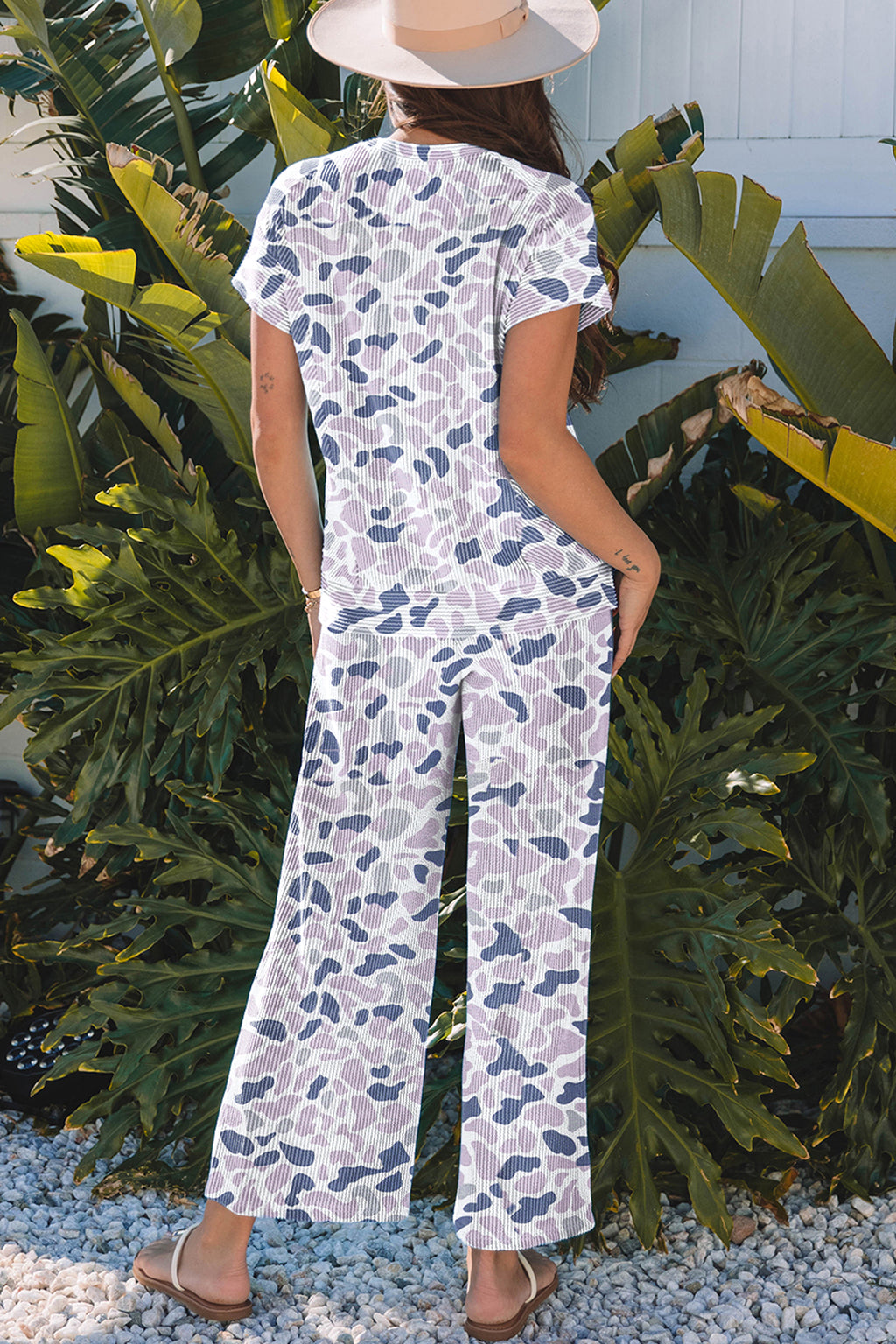 Beige Camouflage Print Twisted Rib Loose Tee Drawstring Pants Set