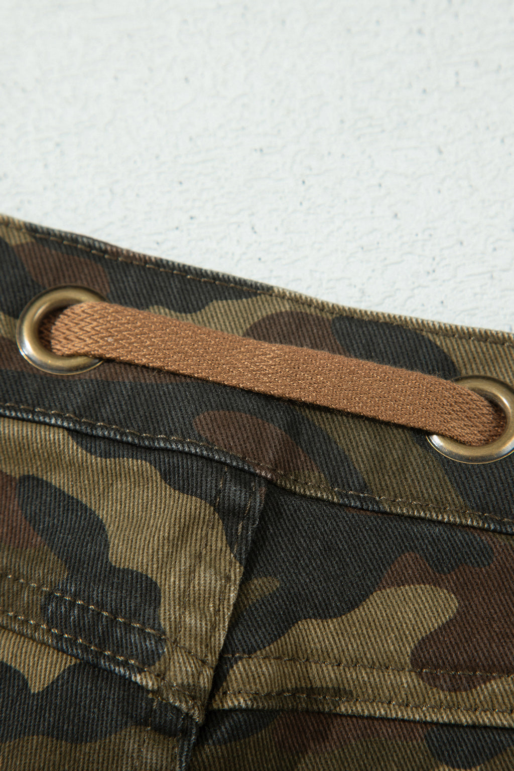 Multicolour Camouflage Print Retro Grommet Tie Waist Loose Jeans
