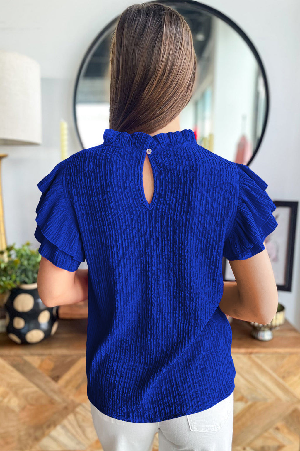 Black Solid Color Textured Ruffle Trim Short Sleeve Blouse