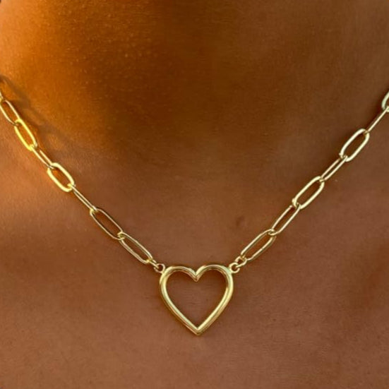 ASCOMY Dainty Gold Necklace for Women 14K Gold Plated Necklaces for Her Delicate Love Heart Necklace Heart Pendant Necklace Cute Necklaces Festival Jewelry Gift for Women