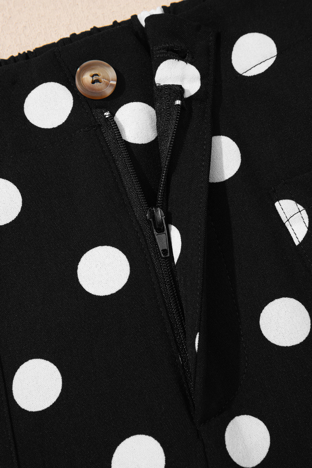 Black Polka Dot Print Patched Pocket Mid-rise Straight Leg Pants