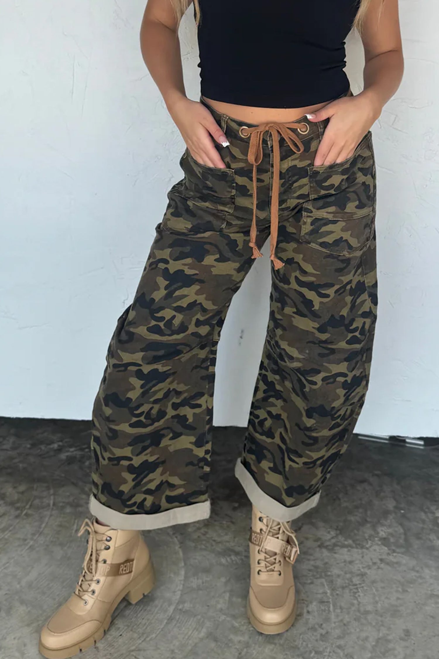 Multicolour Camouflage Print Retro Grommet Tie Waist Loose Jeans