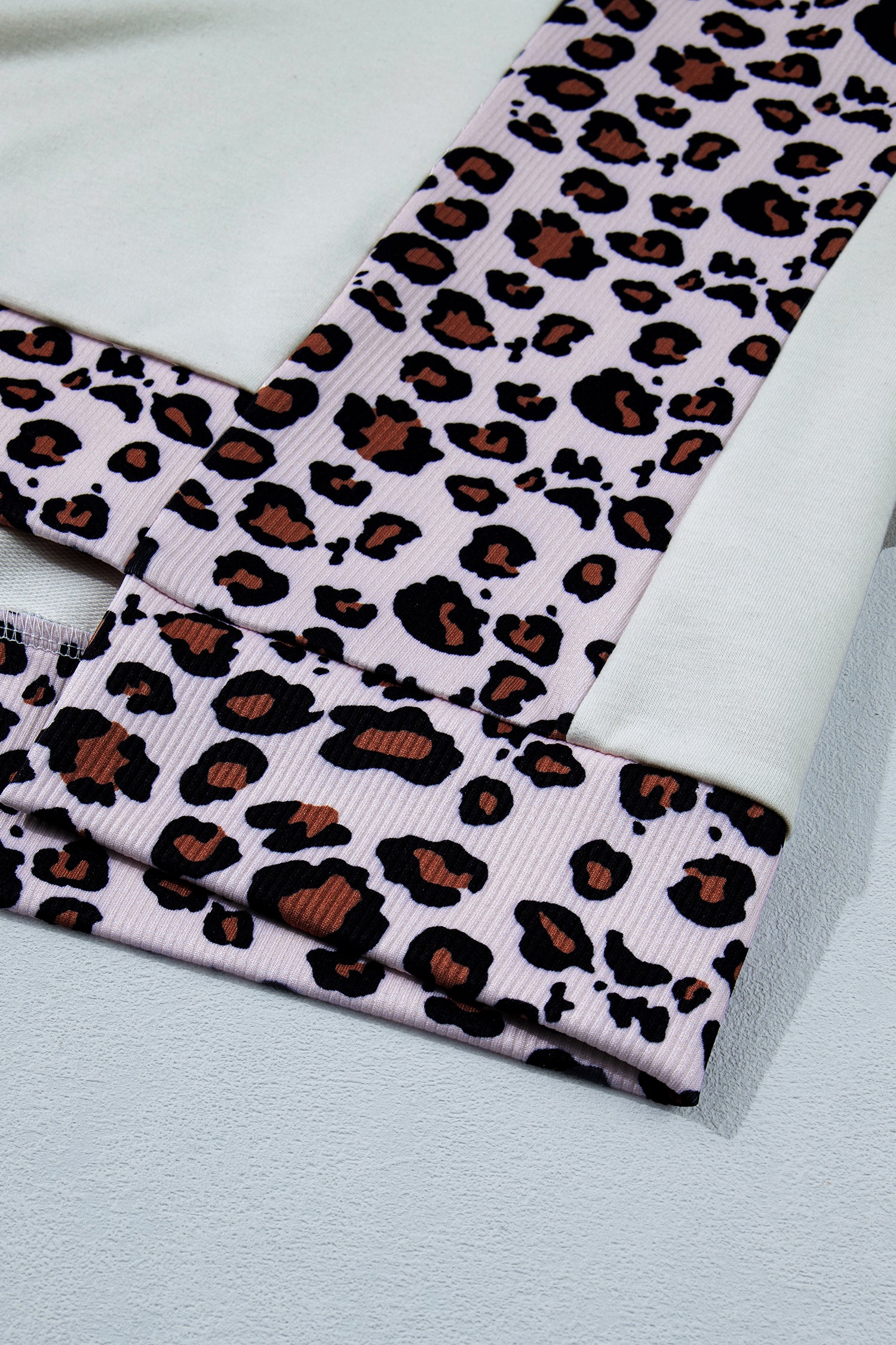 White Ribbed Leopard Patchwork Uneven Hem T Shirt