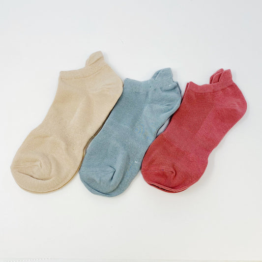 Color Of Today Low Ankle Socks Set by Ellisonyoung.com
