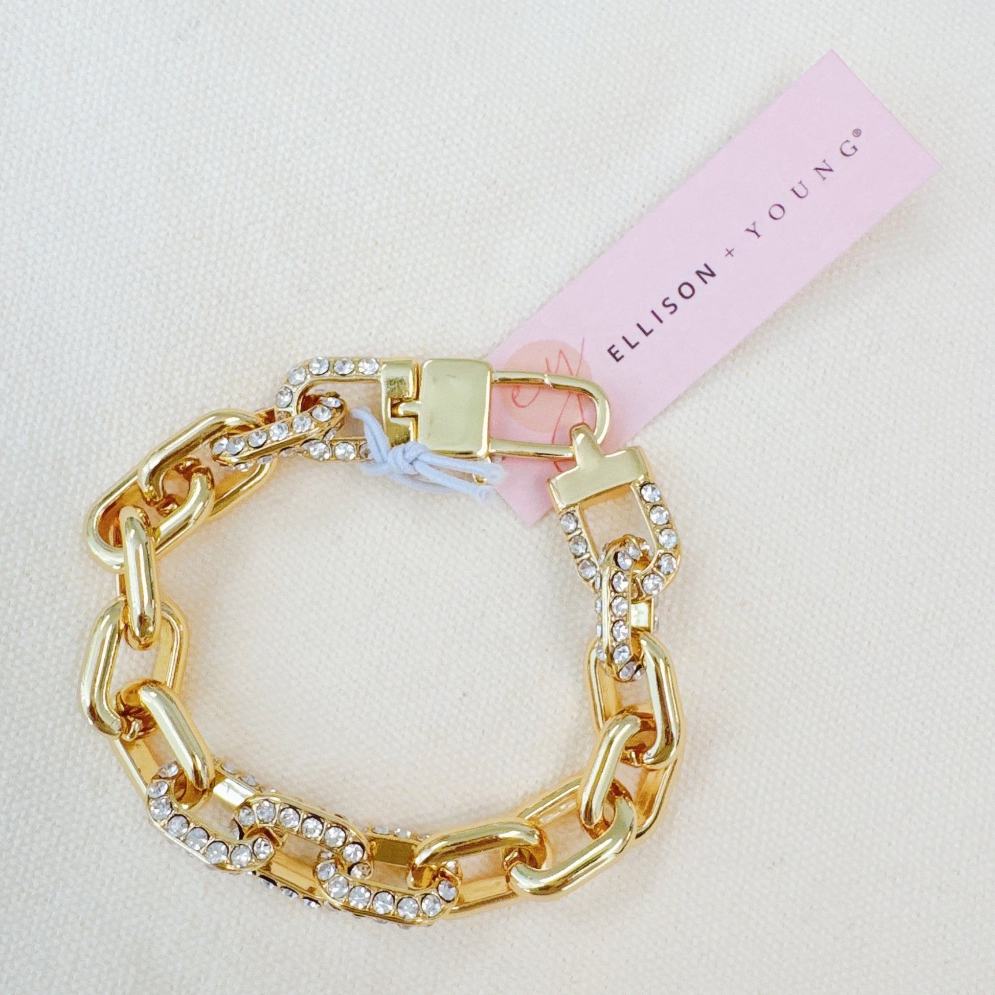 Chic-And-Sparkle-Chain-Bracelet-1