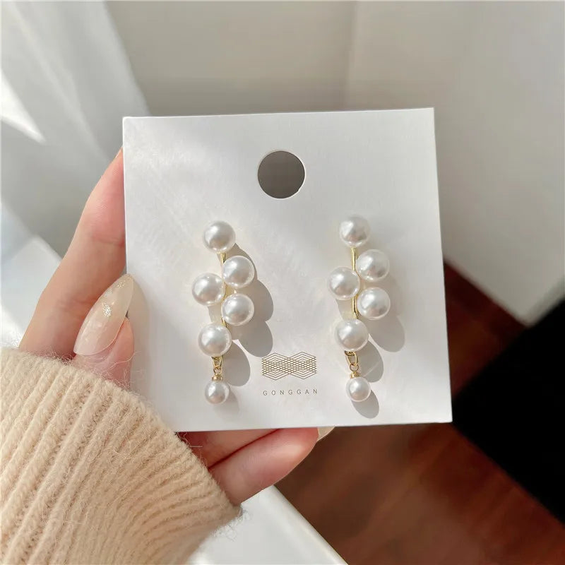 2025 New Fashion Oversized White Pearl Drop Earrings for Women Bohemian Golden Round Zircon Wedding Earrings Jewelry Gift