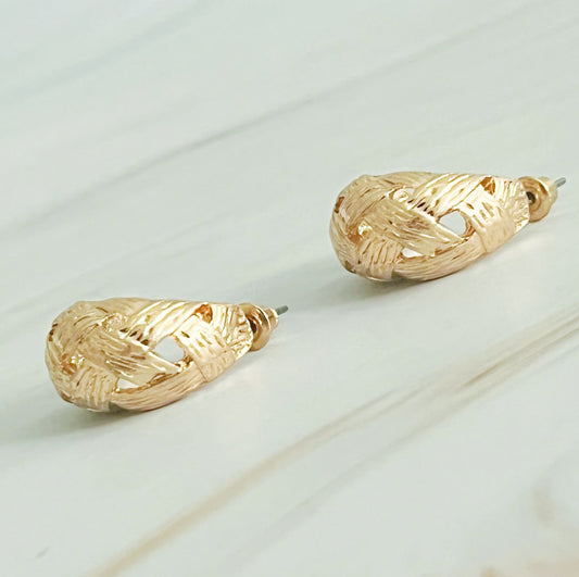 Knit Textured Hoop Earrings by Ellisonyoung.com