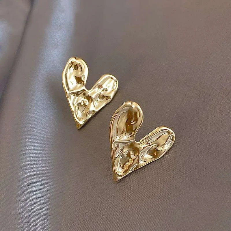 Big Heart Golden Stud Earrings for Women Simple Exaggerated Liquid Irregular Fold Temperament Smooth Creative Jewelry