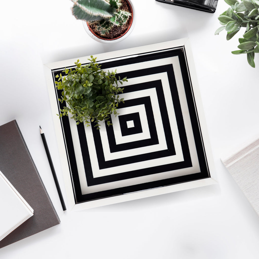Decorative Tray Concentrics Pattern Resin Inlay, Black - White, 11"x17" & 12"x12"
