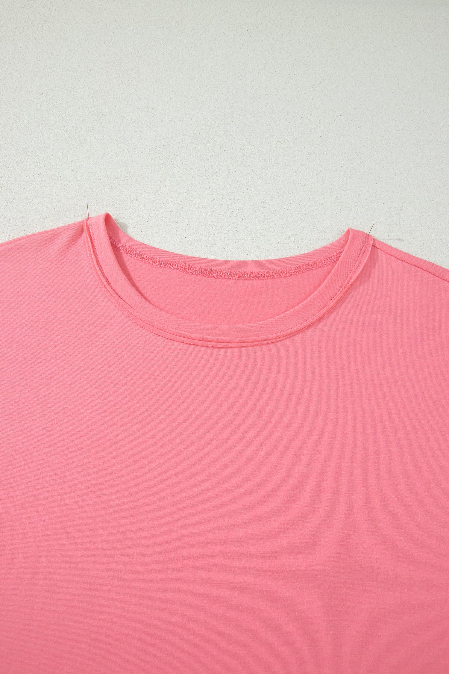 Peach Blossom Solid Color Raw Seam Detail Ruffle Hem Plus Size T Shirt